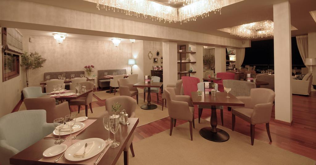 Nepheli Hotel Tesalonika Bagian luar foto