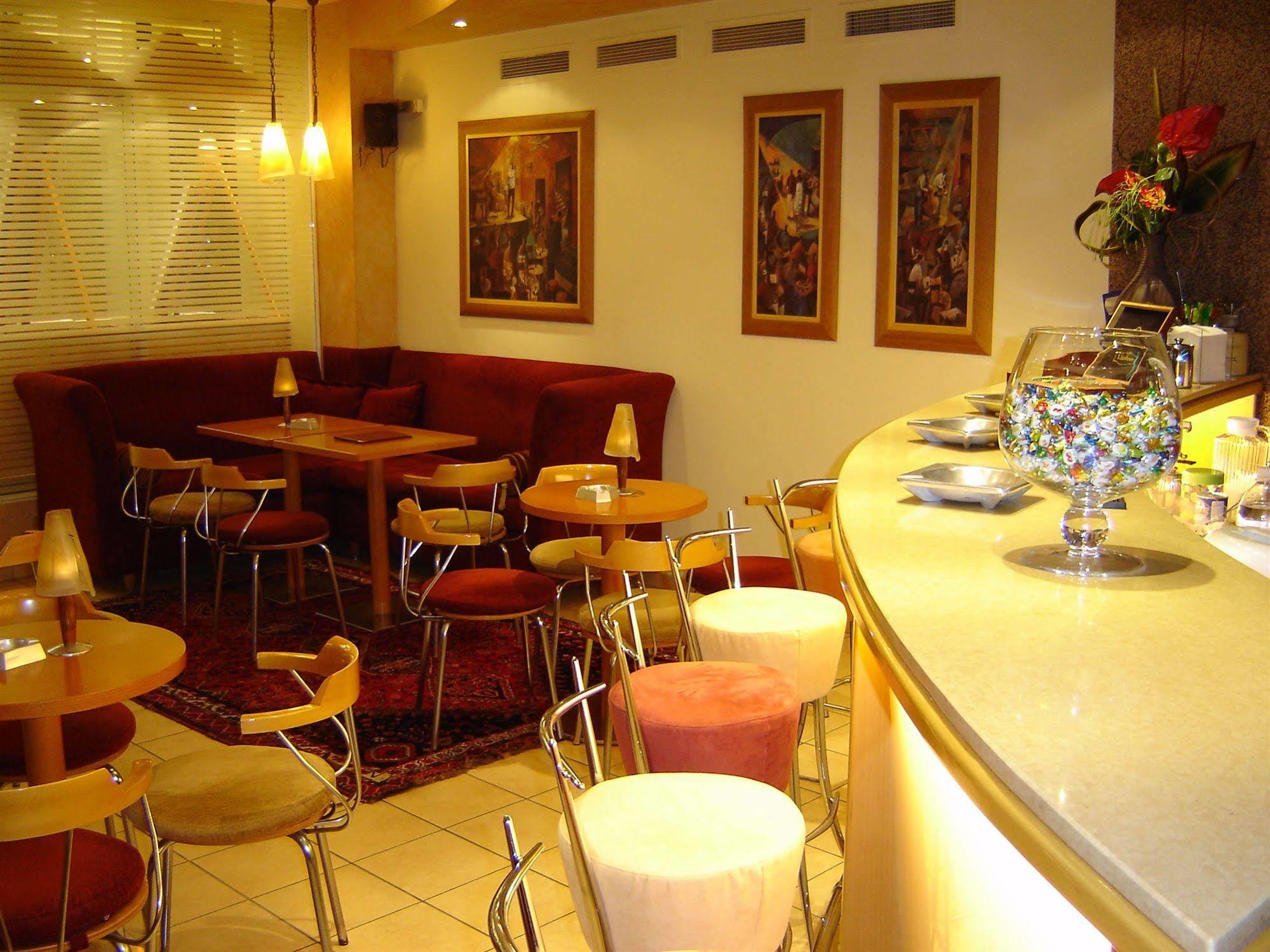 Nepheli Hotel Tesalonika Restoran foto