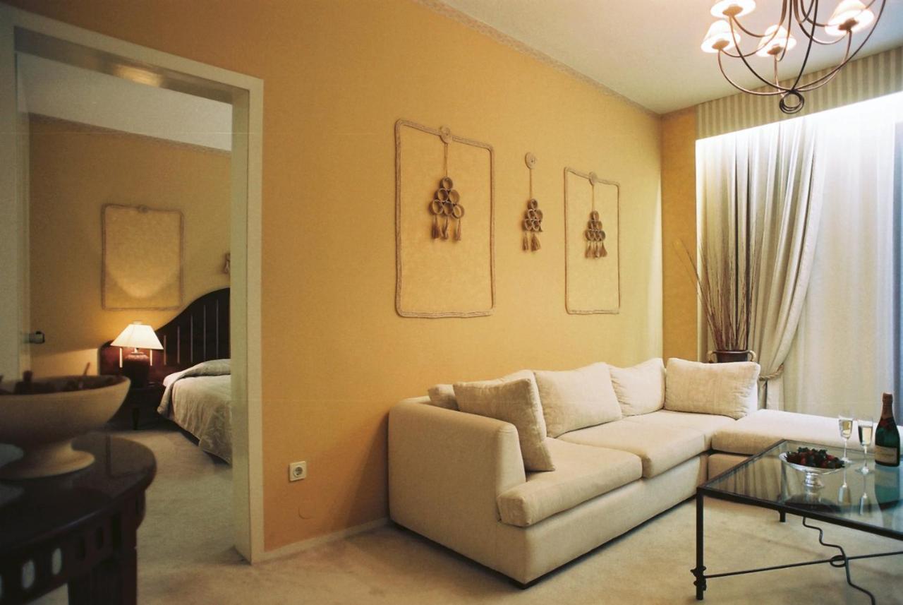 Nepheli Hotel Tesalonika Bagian luar foto